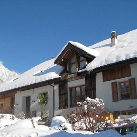 Chalet La Ferme De Noemie Mercury-Gémilly Quarto foto