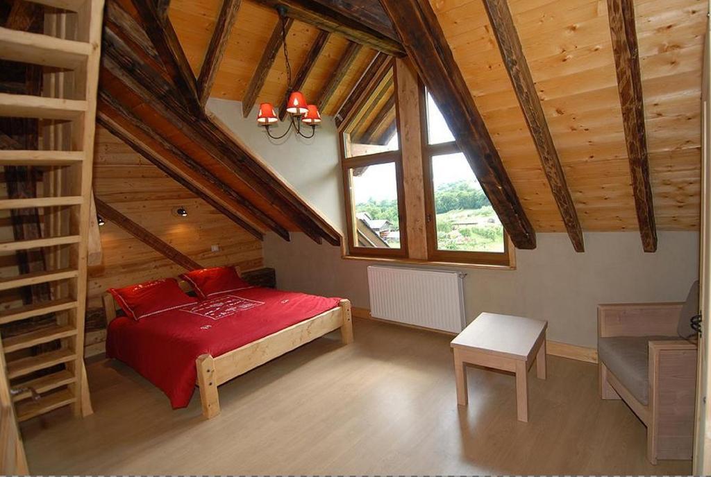 Chalet La Ferme De Noemie Mercury-Gémilly Quarto foto